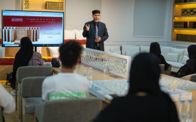 المجمع يعرض جهود إنجاز "المعجم التاريخي للغة العربية" وآليّاته أمام طلبة جامعة الوصل